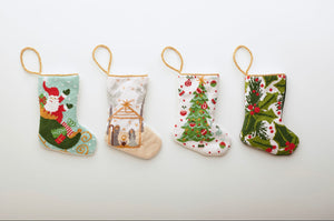 Limited Edition: Coton Colors: Rockin’ Around the Christmas Tree