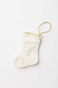 Limited Edition: Dogwood Hill®- Holiday Hunt